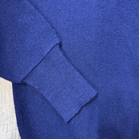 Vintage Izod Lacoste Sweater Mens Large Acrylic V Neck Navy Made In USA XL - Picture 3 of 4